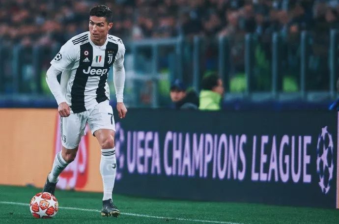 让他在场上 让他在场上