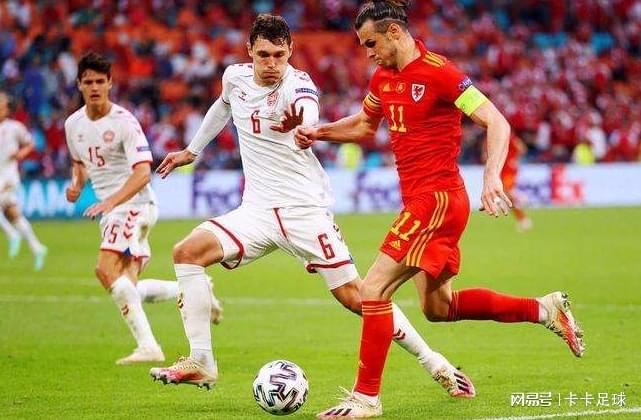 一记压哨中 一记压哨中