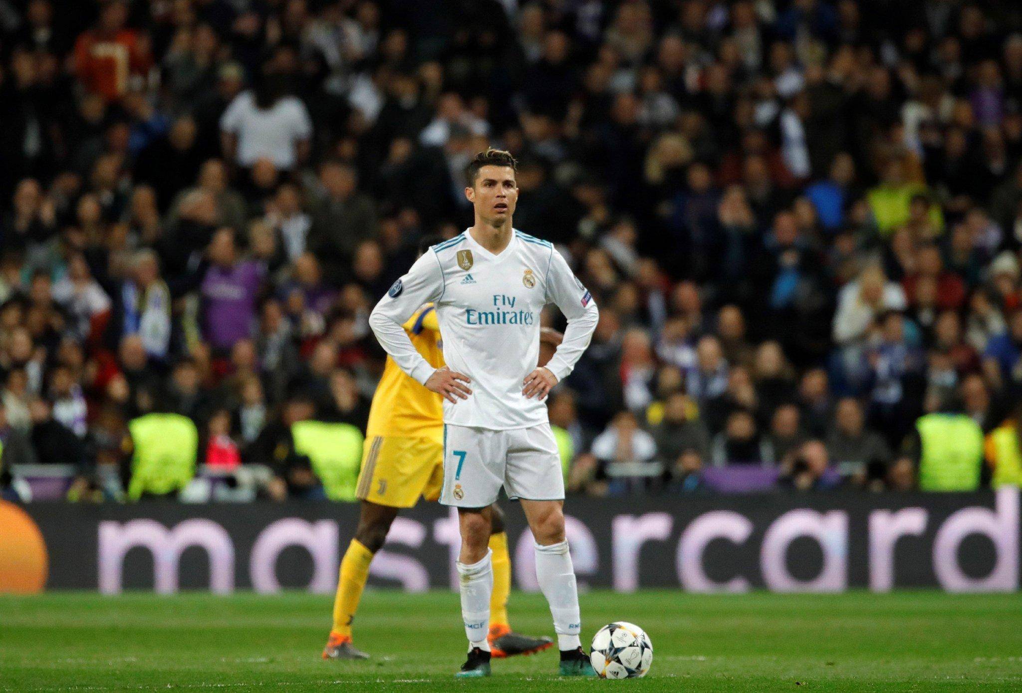 截然不同 截然不同