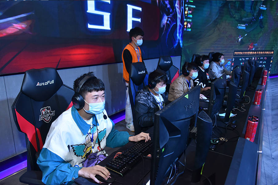 队的进攻 队的进攻