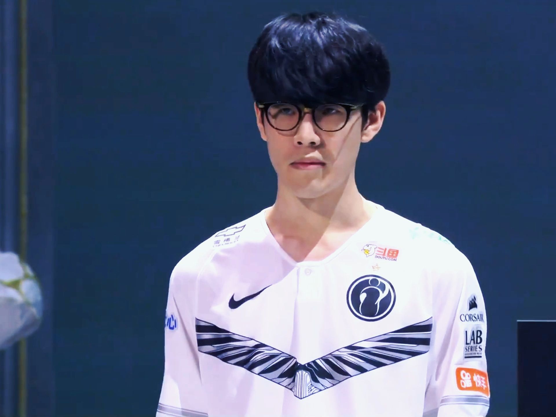 他的低迷 他的低迷